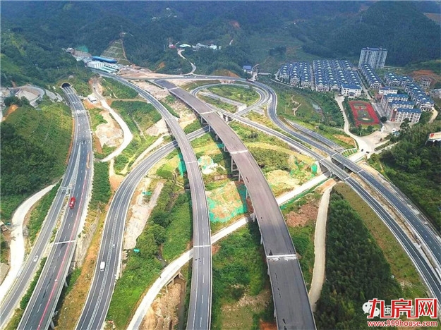 厦蓉高速仙岭(漳州)至适中段(龙岩)国庆通车 将彻底摆脱事故多发的“魔鬼路段”——九房网 厦蓉高速仙岭(漳州)至适中段(龙岩)国庆通车 将彻底摆脱事故多发的“魔鬼路段”——九房网