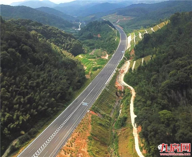 厦蓉高速仙岭(漳州)至适中段(龙岩)国庆通车 将彻底摆脱事故多发的“魔鬼路段”——九房网 厦蓉高速仙岭(漳州)至适中段(龙岩)国庆通车 将彻底摆脱事故多发的“魔鬼路段”——九房网