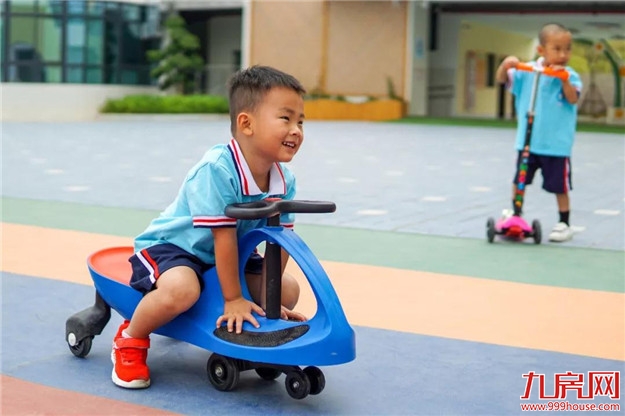 把“动车站”搬进幼儿园?!看看龙文这所新投用的公办幼儿园....——九房网 把“动车站”搬进幼儿园?!看看龙文这所新投用的公办幼儿园....——九房网