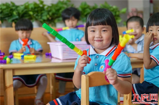 把“动车站”搬进幼儿园?!看看龙文这所新投用的公办幼儿园....——九房网 把“动车站”搬进幼儿园?!看看龙文这所新投用的公办幼儿园....——九房网