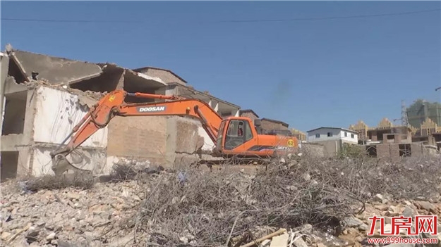 龙文:读懂一线干部身上的“数”与“美”——九房网 龙文:读懂一线干部身上的“数”与“美”——九房网