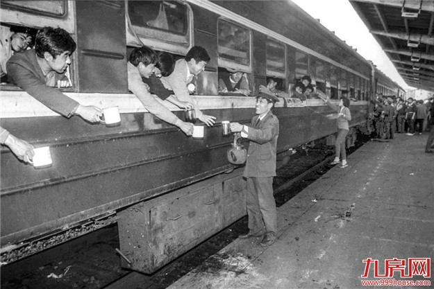 【漳州记忆影像见证40年之辉煌成就】火车站:架起漳州发展快速通道——九房网 【漳州记忆影像见证40年之辉煌成就】火车站:架起漳州发展快速通道——九房网