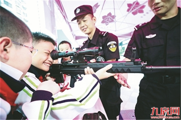 “芗里芗亲”宣传进社区——九房网