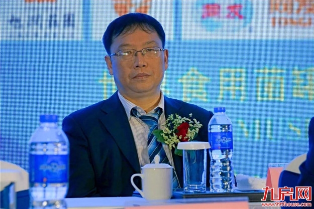 这个亚州乃至世界业界影响和规摸最大的行业盛会今天在龙文启幕，趁着周末赶紧去看看——九房网