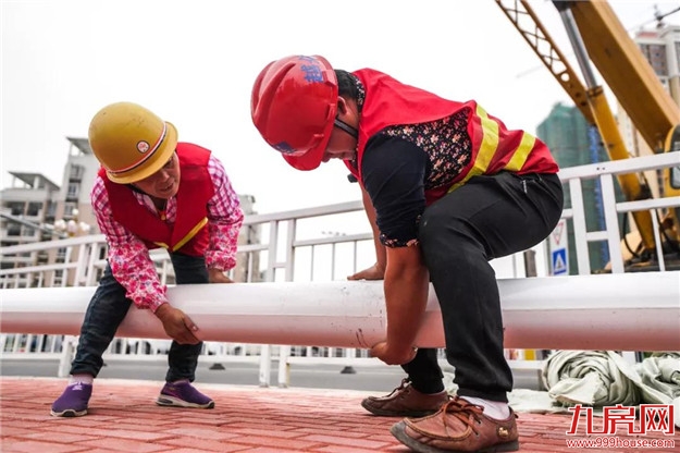 漳华东路人行道“变样”了，下月初路灯将全线亮起！——九房网