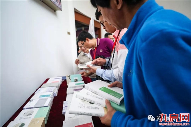 “行进中国·海外华文媒体漳州行”启动仪式在林语堂纪念馆举行——九房网 “行进中国·海外华文媒体漳州行”启动仪式在林语堂纪念馆举行——九房网