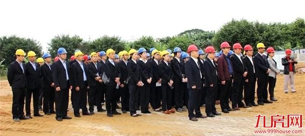 漳州市西部公交枢纽大楼今日封顶,预计明年6月投用——九房网 漳州市西部公交枢纽大楼今日封顶,预计明年6月投用——九房网