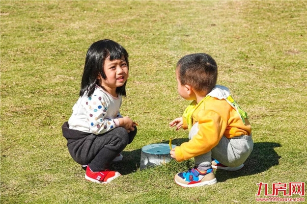 冬日暖阳，这里又热闹了，小伙伴快来晒太阳啦！——九房网