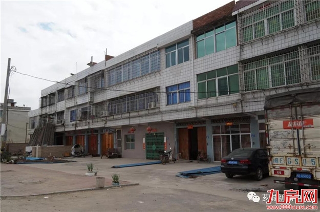 【整治“两违”】拆沿街“两违” 漳州城市西大门焕然一新——九房网 【整治“两违”】拆沿街“两违” 漳州城市西大门焕然一新——九房网