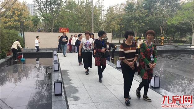 购房意向强烈!看房团引爆“银四”!受追捧的三个盘分别是……——九房网 购房意向强烈!看房团引爆“银四”!受追捧的三个盘分别是……——九房网