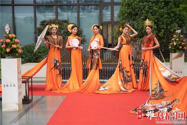 万众所期,漳州共鉴!【中骏·雍景府】营销中心火热盛放——九房网 万众所期,漳州共鉴!【中骏·雍景府】营销中心火热盛放——九房网