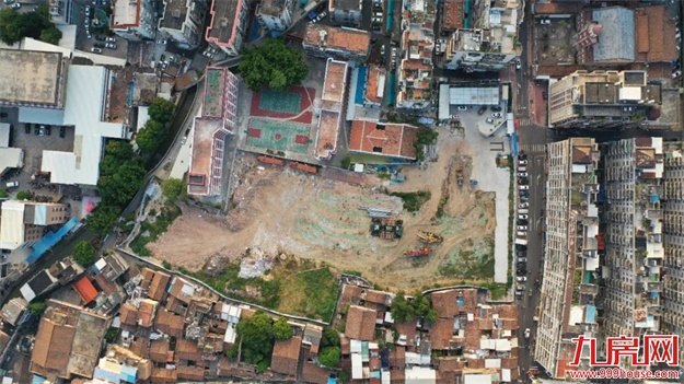 这所小学将改扩建！面积超8000平方米！——九房网