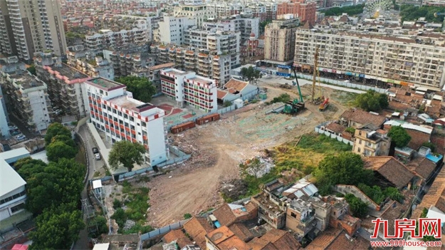 这所小学将改扩建！面积超8000平方米！——九房网