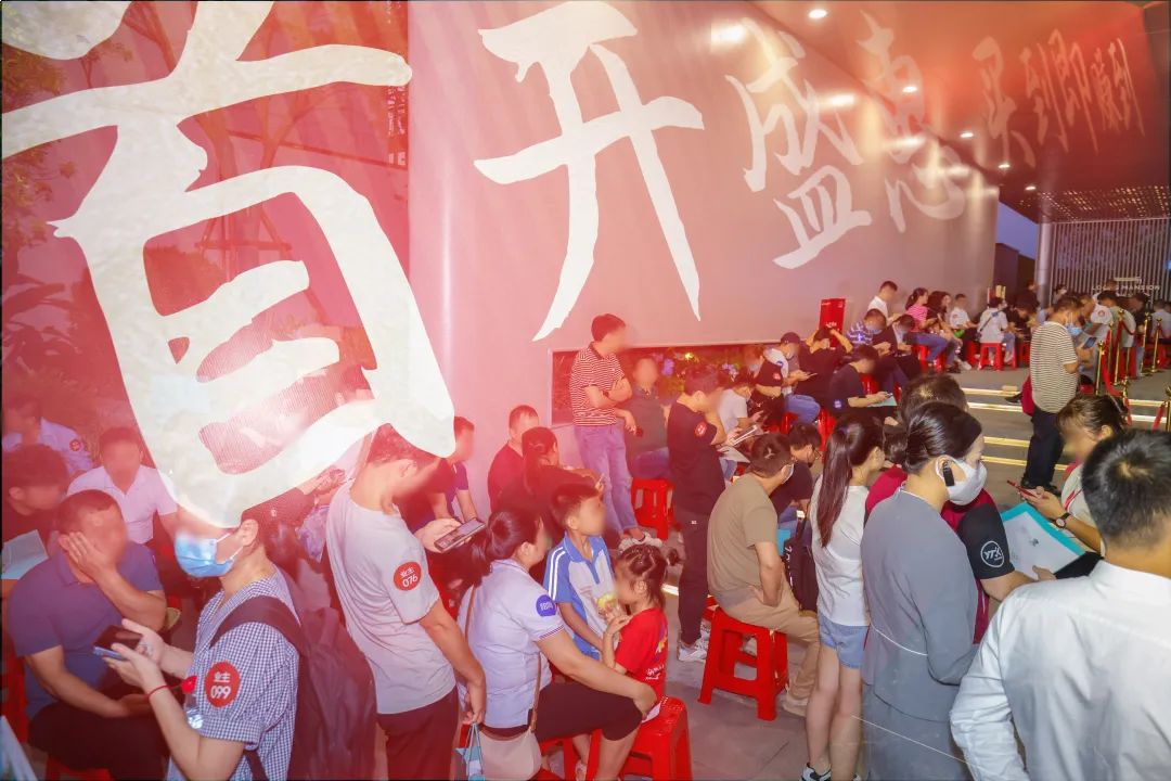 珑悦澜庭丨红动漳州,TA为何成为爆款?——九房网 珑悦澜庭丨红动漳州,TA为何成为爆款?——九房网